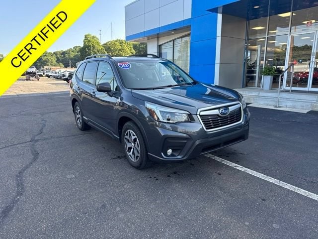 2021 Subaru Forester Premium's photo
