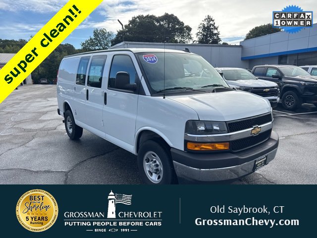 2024 Chevrolet Express Cargo Work Van's photo