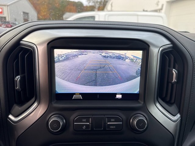 2019 Chevrolet Silverado 1500 LT photo 2