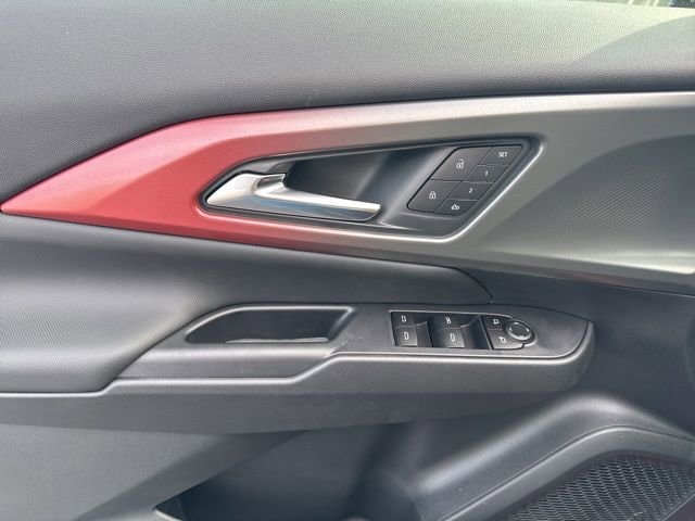 2026 Chevrolet Equinox EV RS - Photo 9