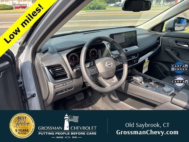 2025 Nissan Rogue SL - Photo 8