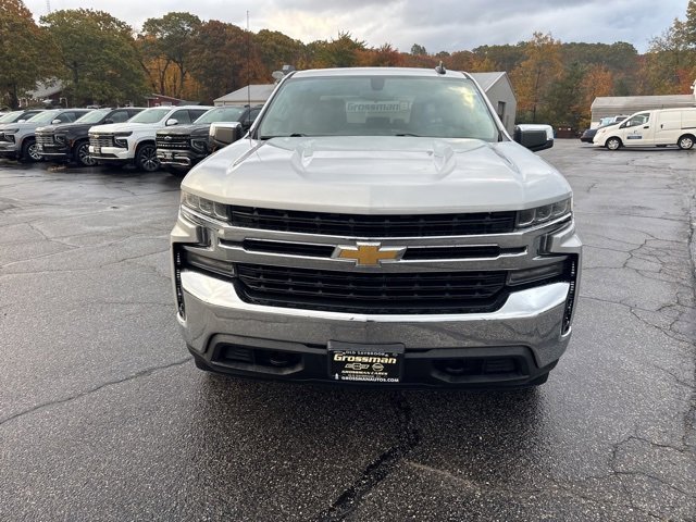 2019 Chevrolet Silverado 1500 LT photo 3