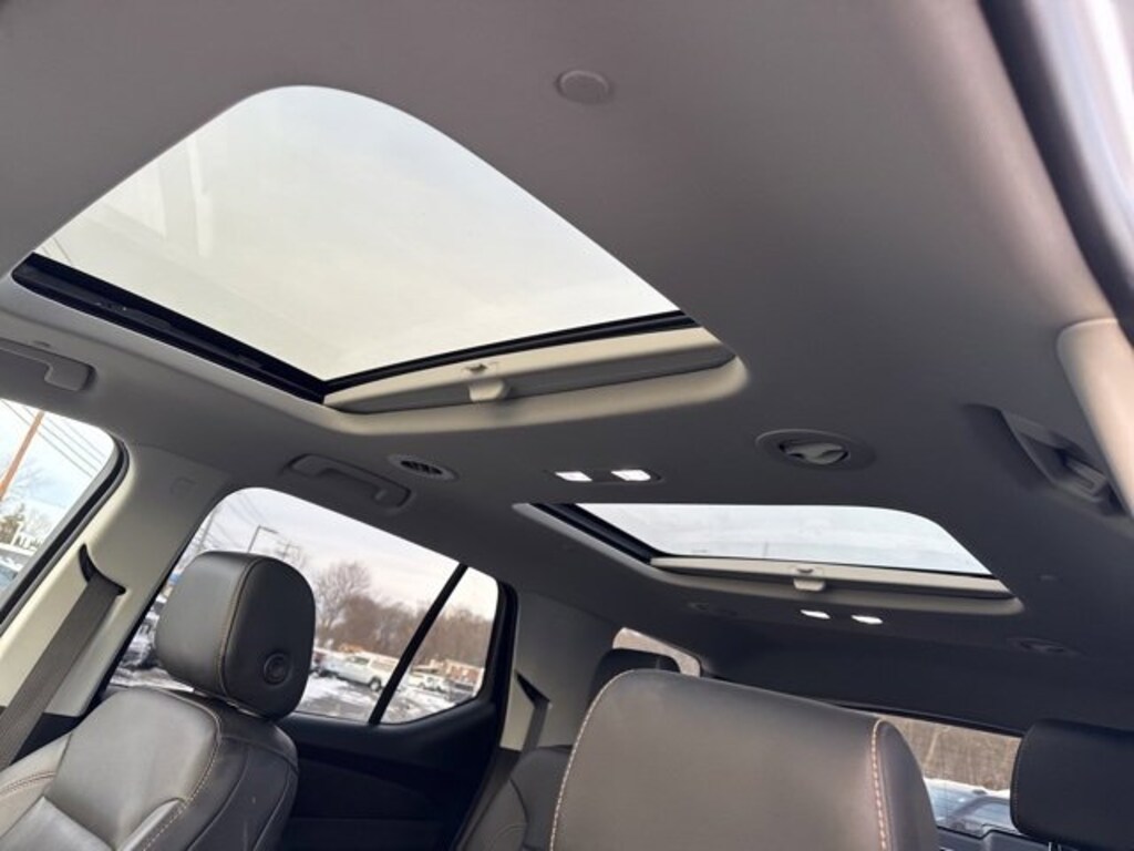 Used 2019 Chevrolet Traverse Premier SUV