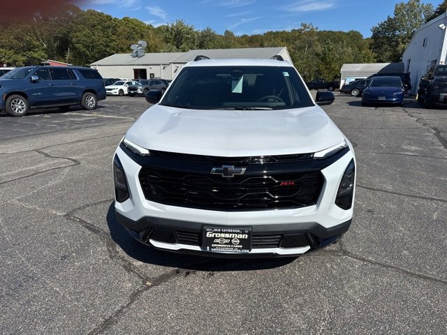 2026 Chevrolet Equinox RS photo 2