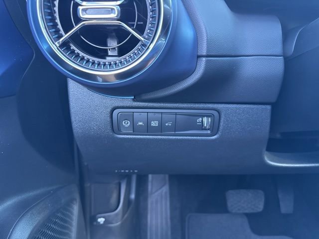 2025 Chevrolet Equinox EV LT - Photo 18