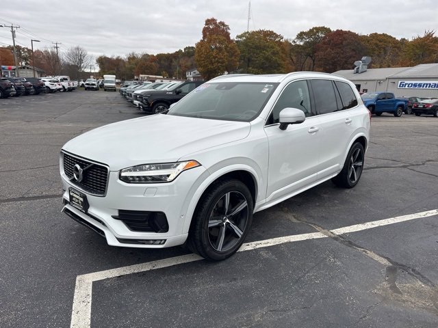 2019 Volvo XC90 R-Design photo 2