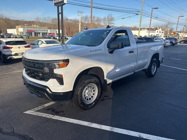 2025 Chevrolet Silverado 1500 photo 4