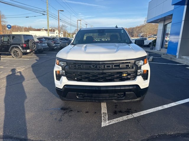 2025 Chevrolet Silverado 1500 photo 3