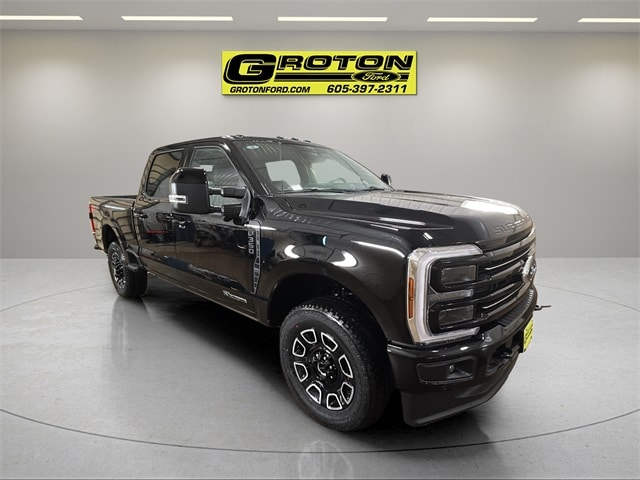 2026 Ford F-350 Platinum photo 4