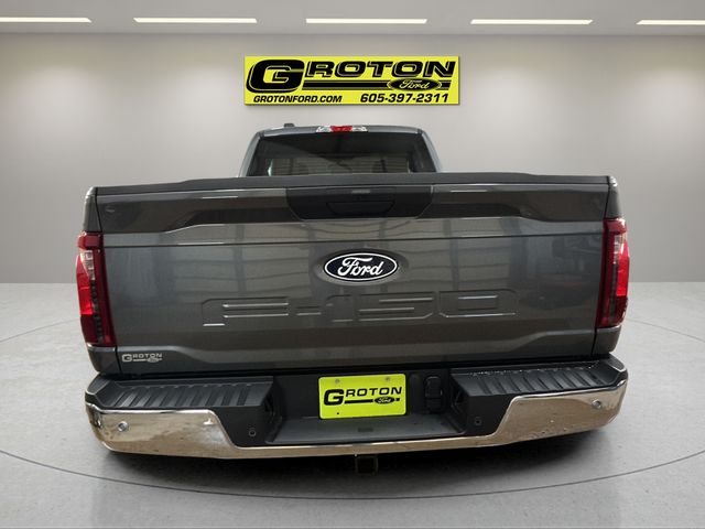 2026 Ford F-150 XLT - Photo 3