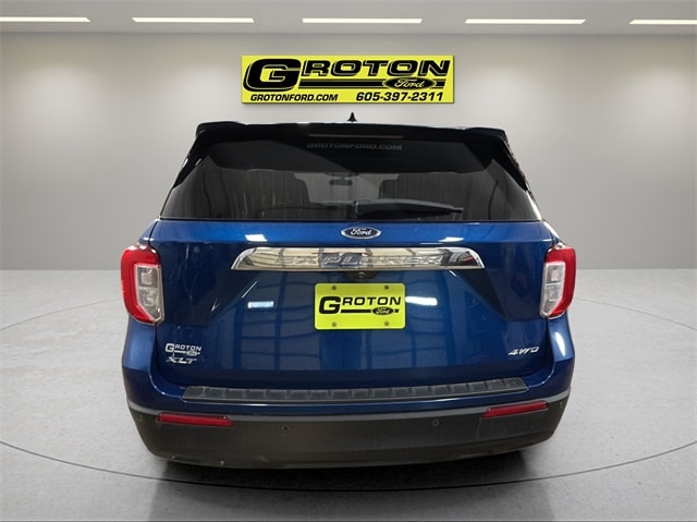 2023 Ford Explorer XLT photo 2