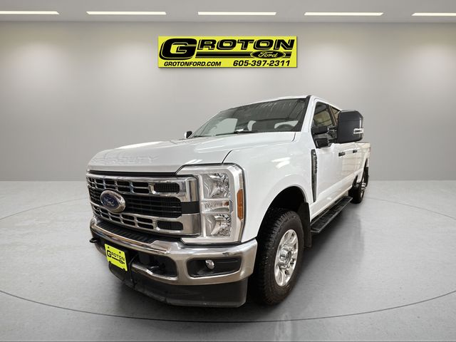 2024 Ford F-350 XLT 4x4 Crew Cab 176 in SRW's photo