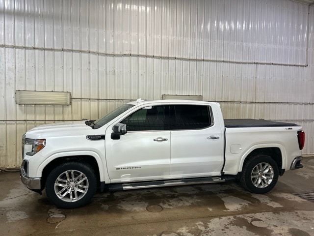 Used 2021 GMC Sierra 1500 SLT with VIN 1GTU9DED8MZ129471 for sale in Groton, SD