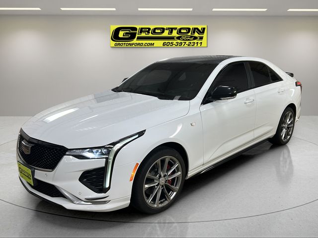 2023 Cadillac CT4