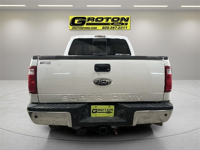 2012 Ford F-250 Lariat photo 2