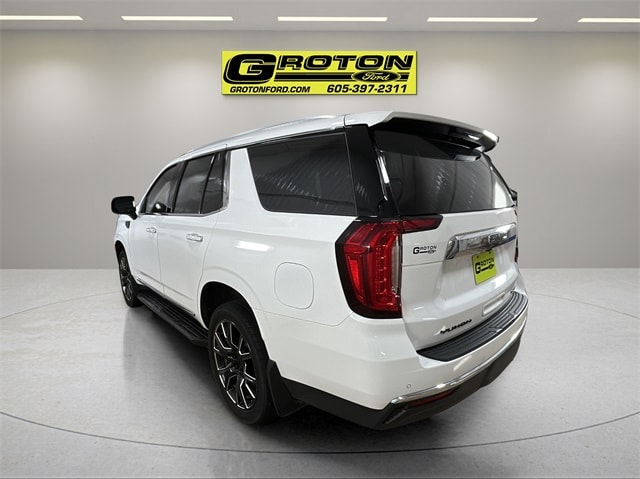 2021 Gmc Yukon SLT photo 2