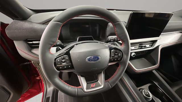 2026 Ford Explorer ST - Photo 12