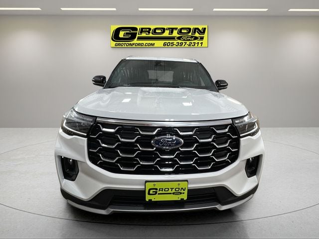 2026 Ford Explorer Platinum - Photo 8