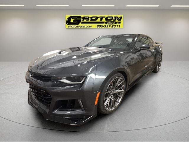 2018 Chevrolet Camaro ZL1's photo