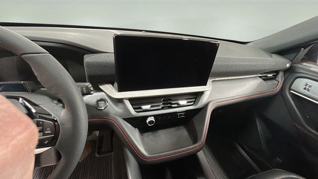 2026 Ford Explorer ST - Photo 11
