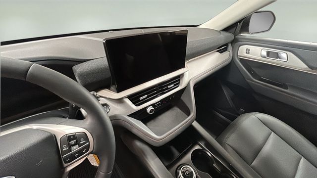 2026 Ford Explorer Active - Photo 11