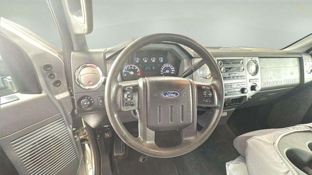 2013 Ford F-350 Super Duty XLT - Photo 8