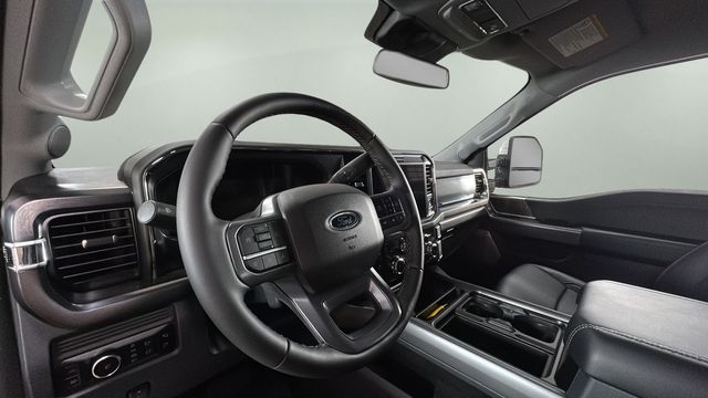2026 Ford F-250 Super Duty Lariat - Photo 8
