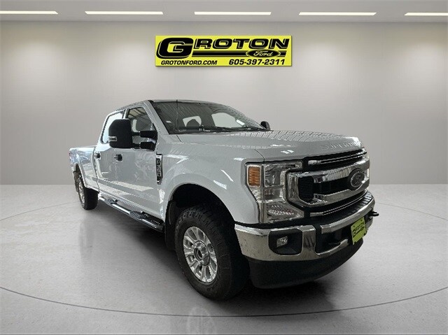 2022 Ford F-350 XLT photo 4