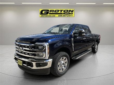 2025 Ford F-250 F-250 Lariat Truck Crew Cab