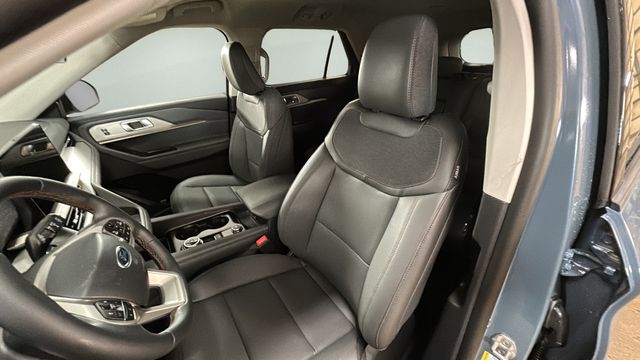 2026 Ford Explorer Active - Photo 9