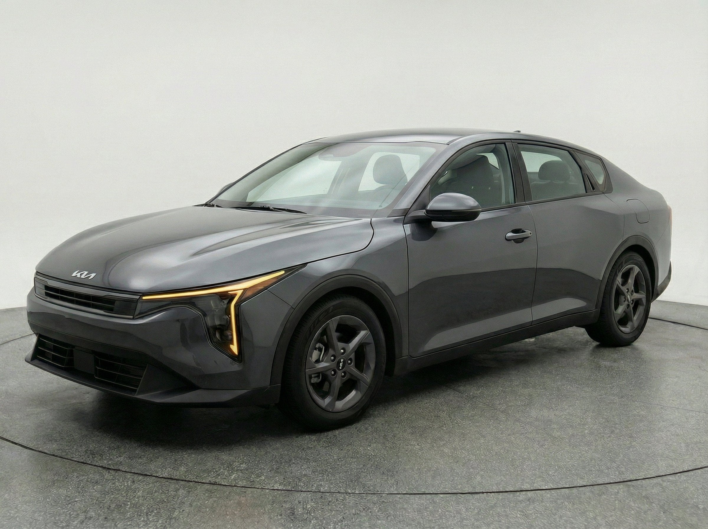 Thumbnail: 2025 Kia K4 - 3