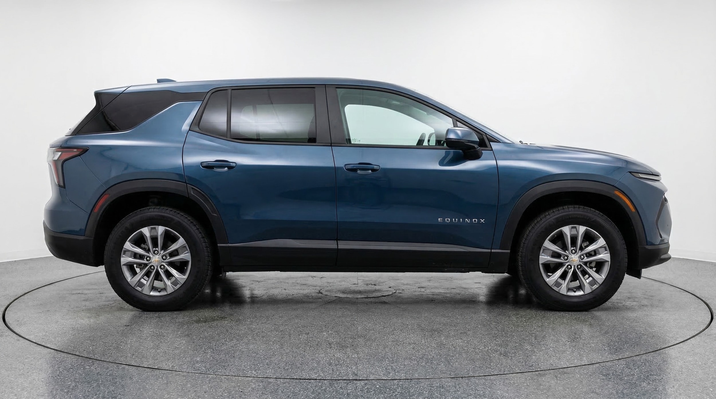 Thumbnail: 2025 Chevrolet Equinox - 8