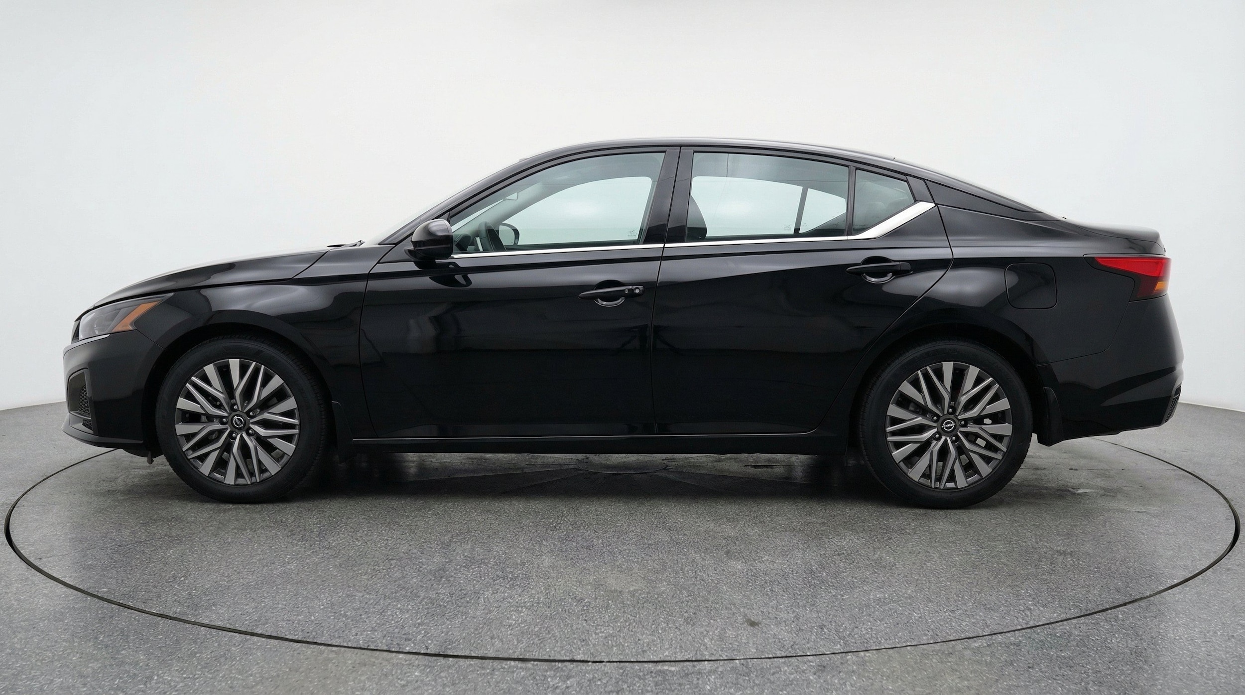 Thumbnail: 2026 Nissan Altima - 5