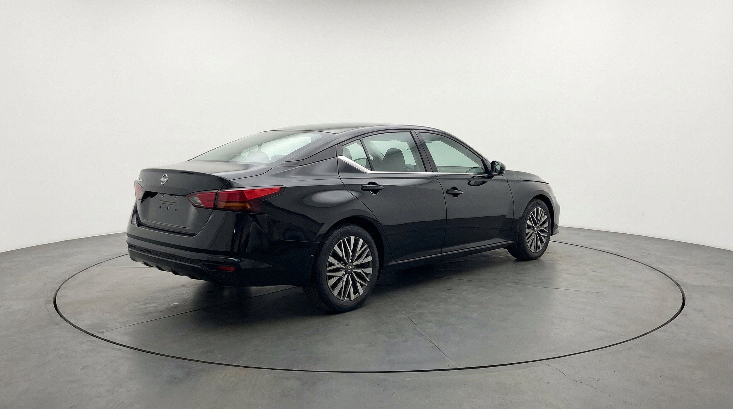 Thumbnail: 2026 Nissan Altima - 9