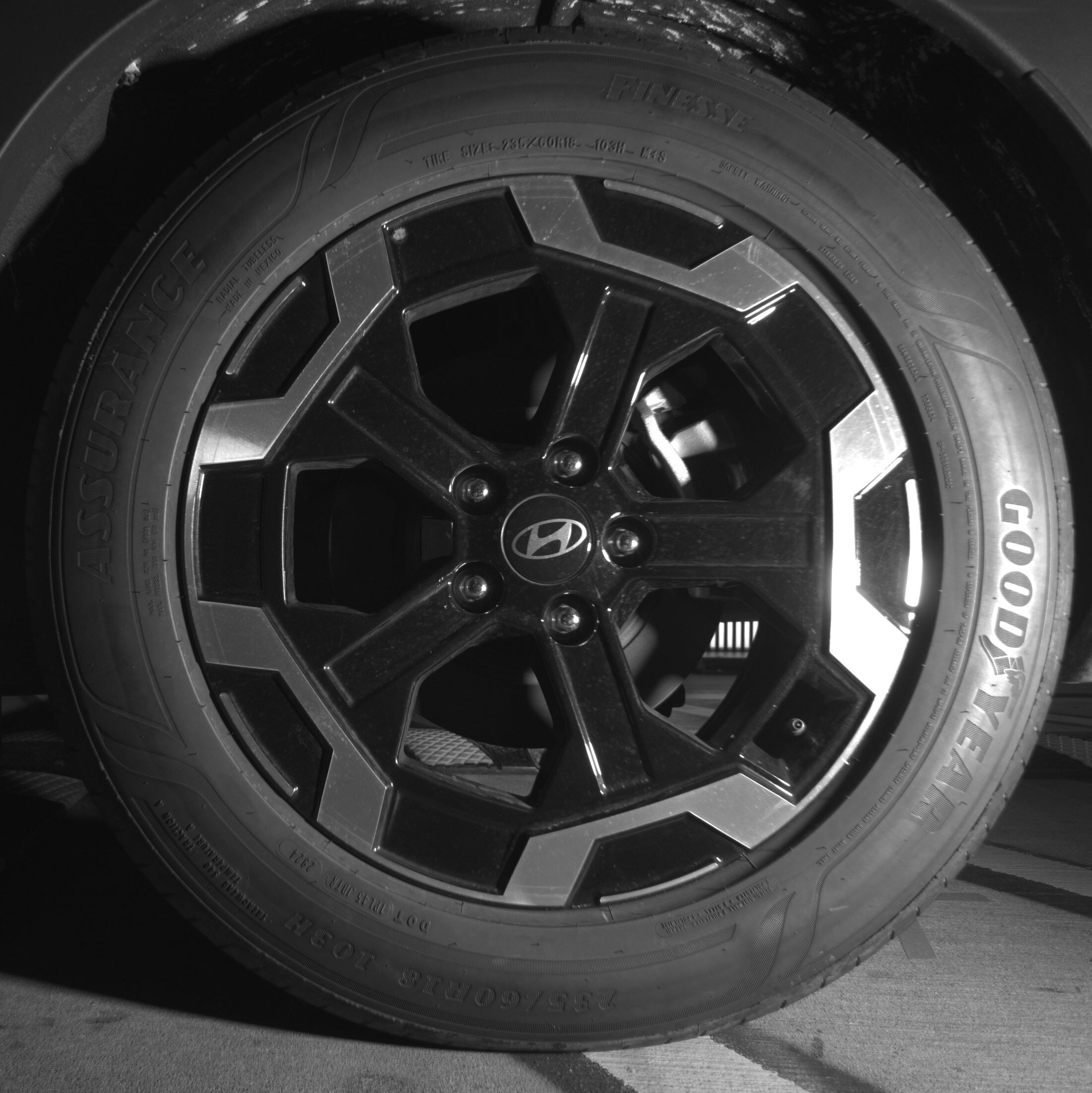 Thumbnail: 2025 Hyundai Santa Fe - 11