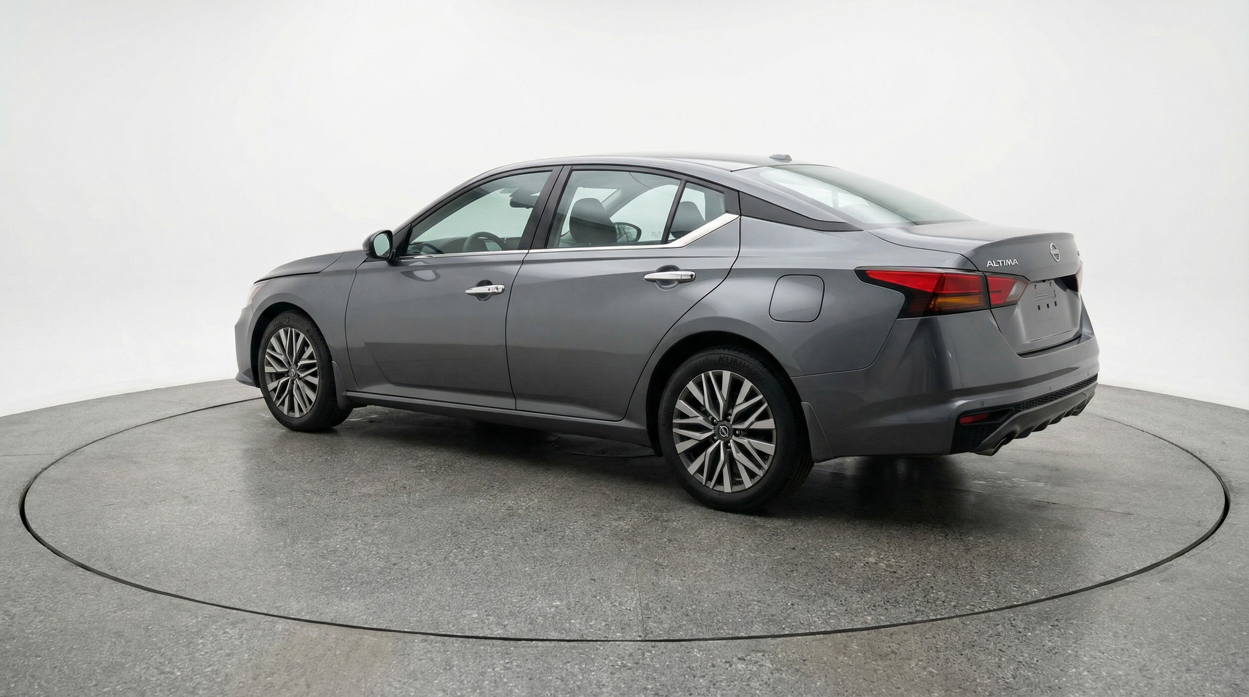 Thumbnail: 2025 Nissan Altima - 5