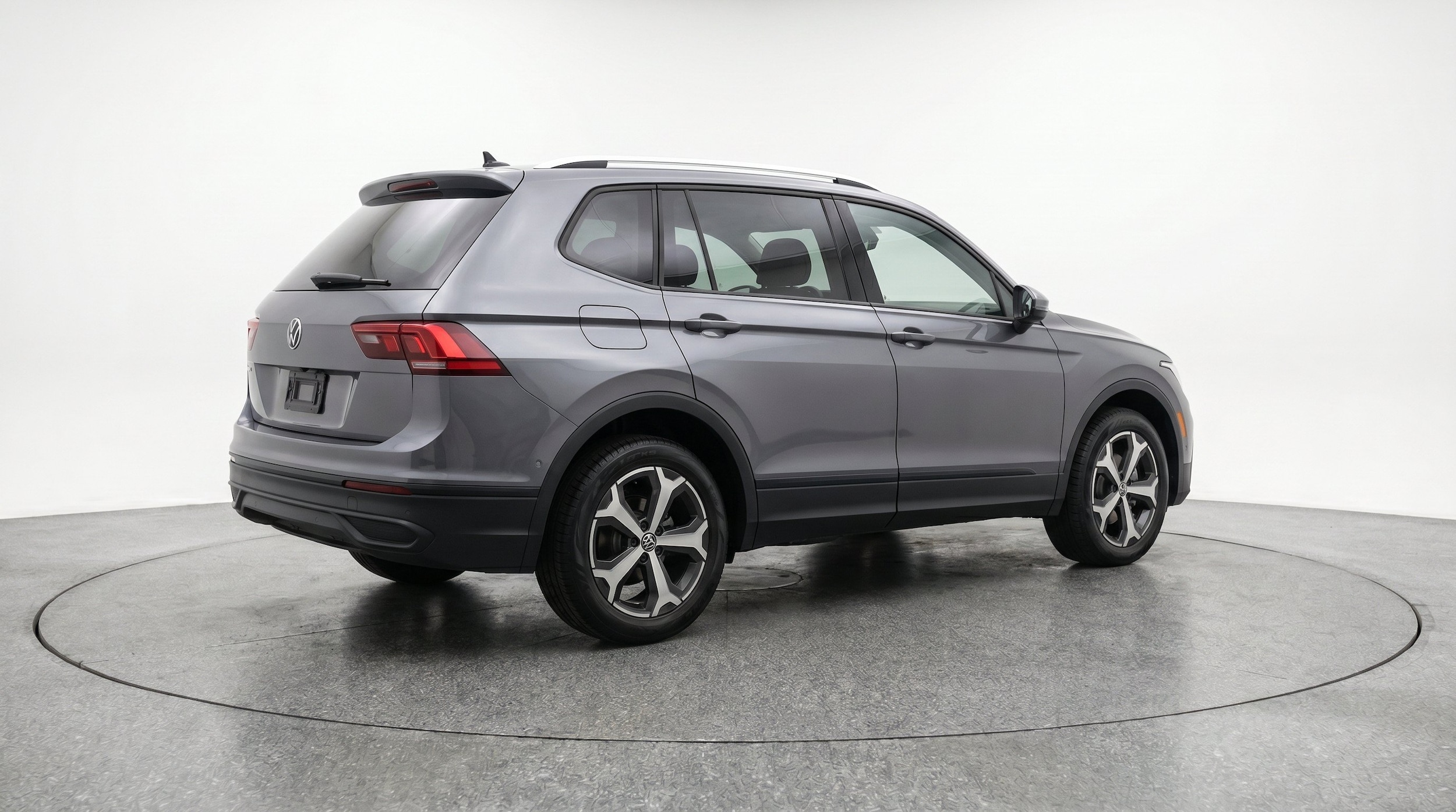 Thumbnail: 2026 Volkswagen Tiguan - 9