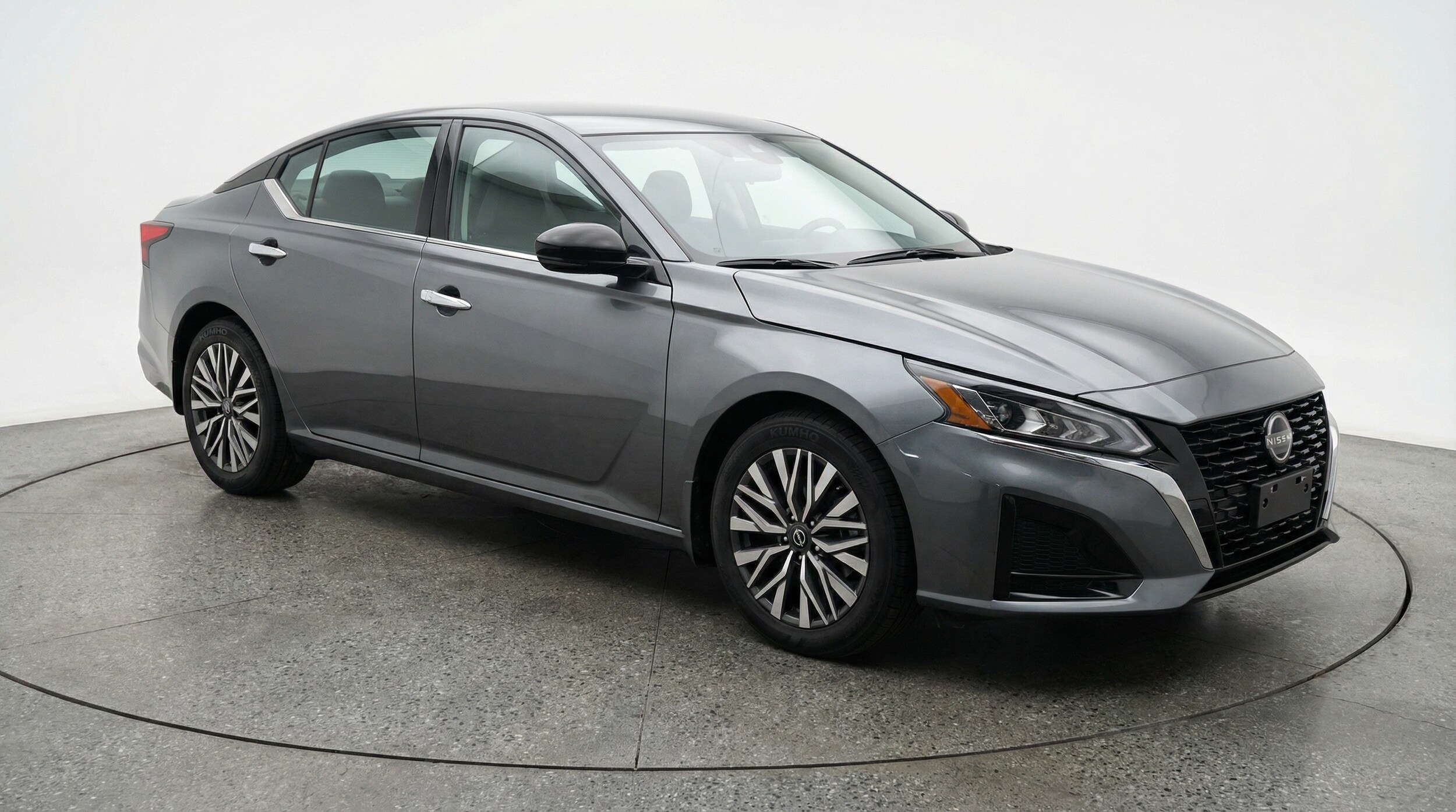 Thumbnail: 2025 Nissan Altima - 1