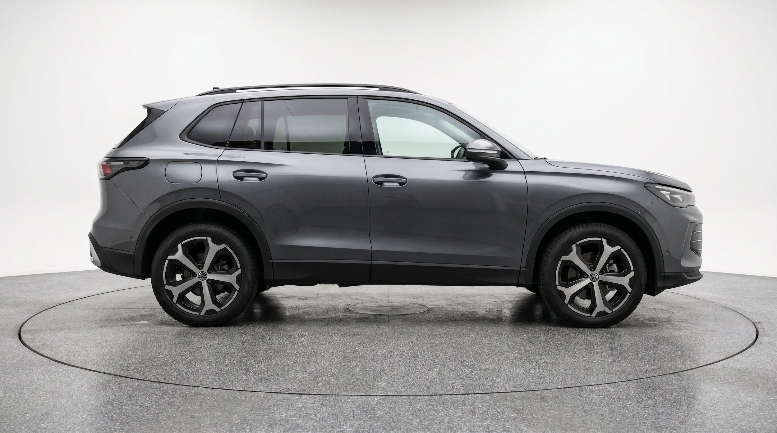 Thumbnail: 2026 Volkswagen Tiguan - 11
