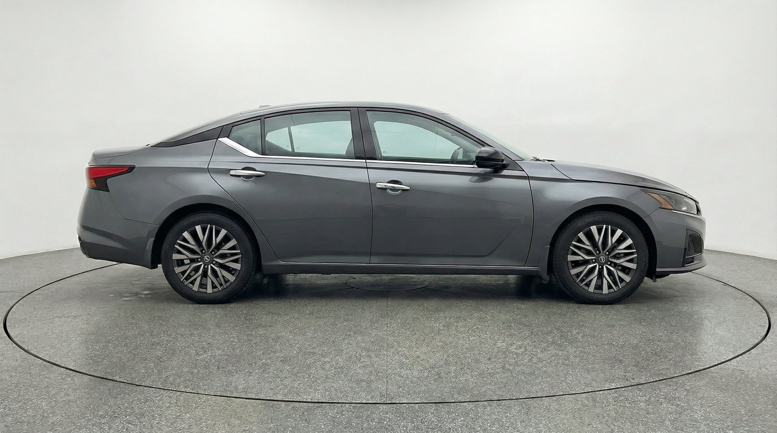 Thumbnail: 2025 Nissan Altima - 11