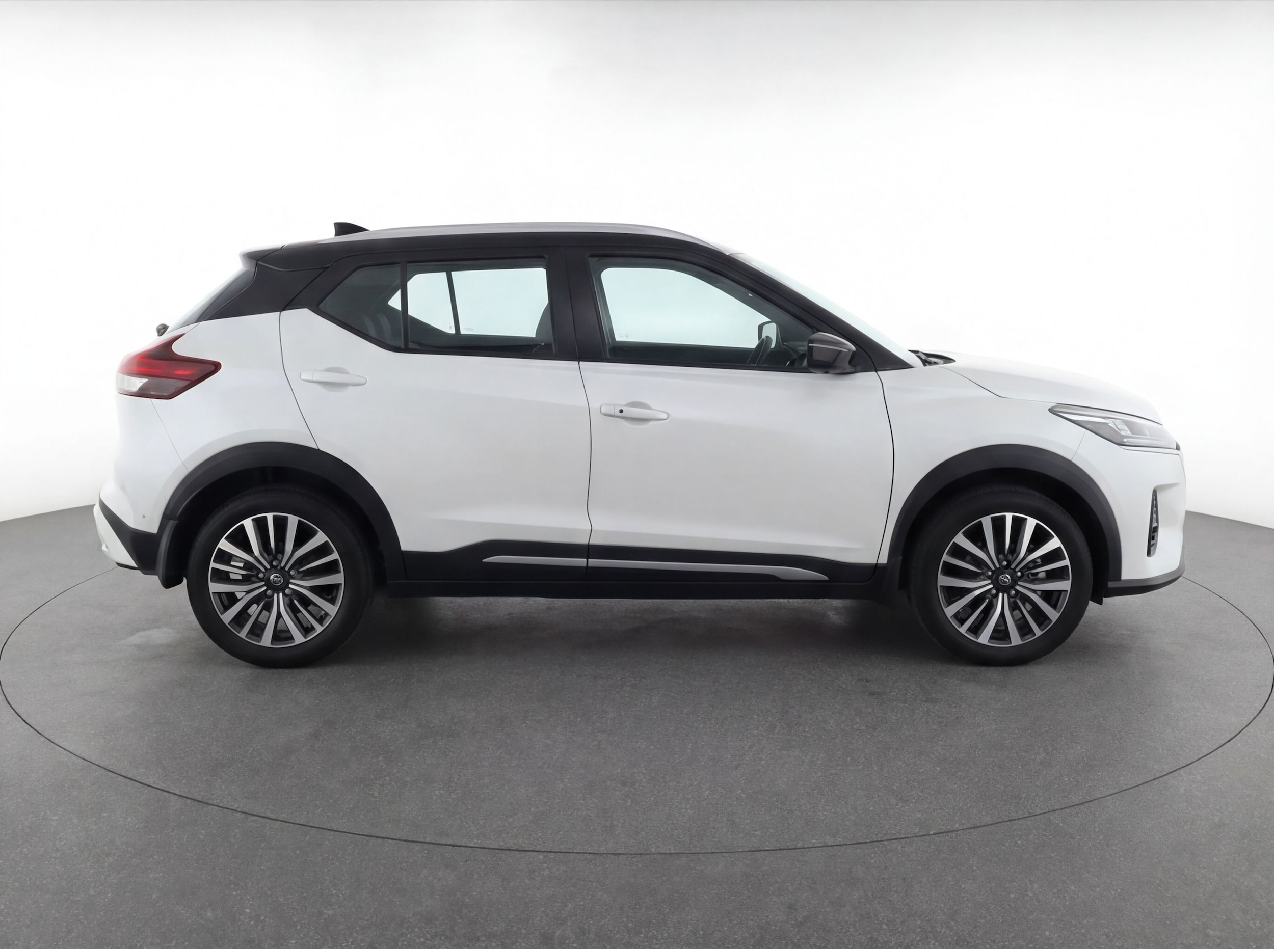 Thumbnail: 2024 Nissan Kicks - 8