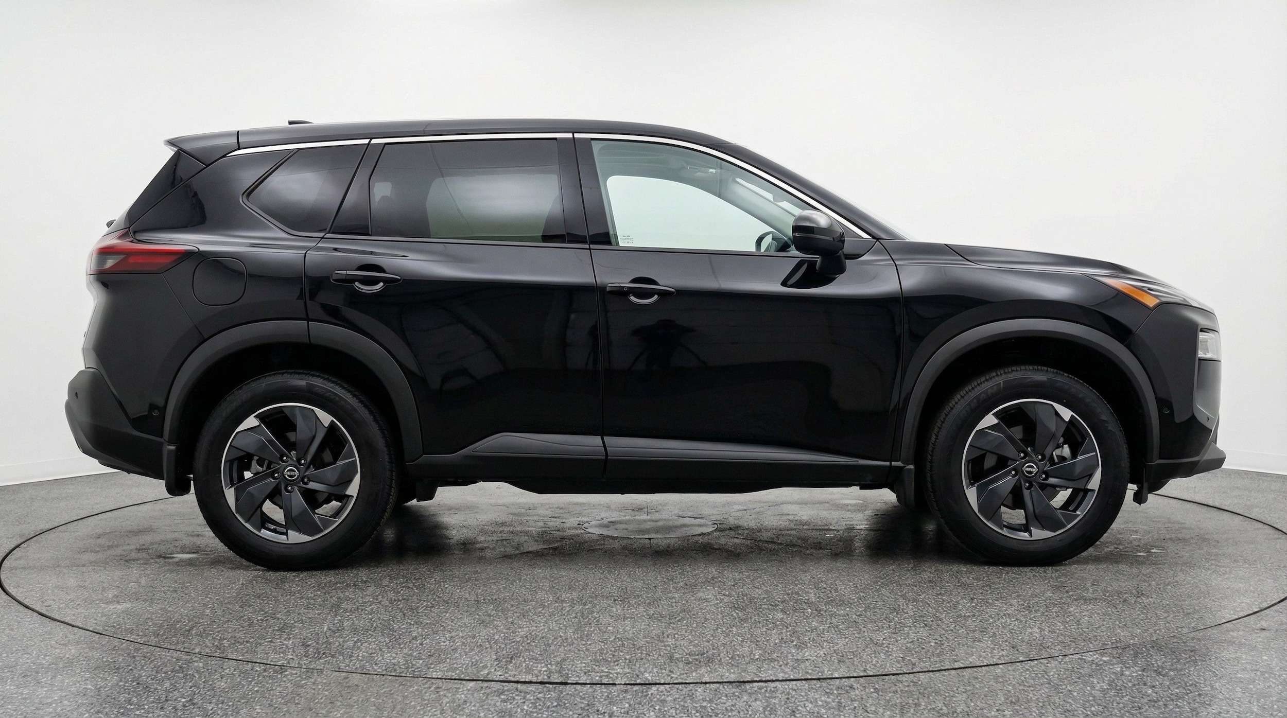 Thumbnail: 2025 Nissan Rogue - 11