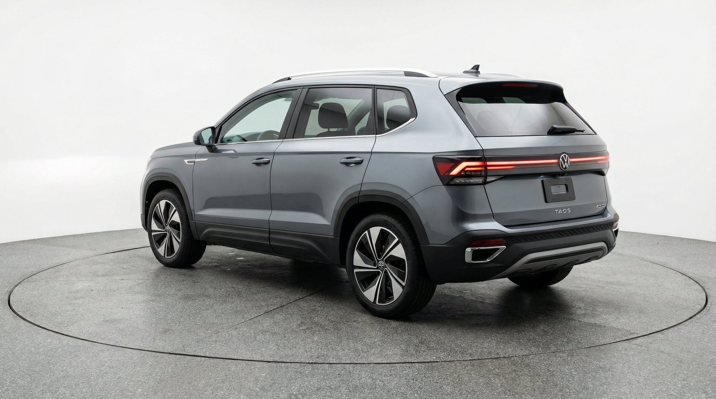 Thumbnail: 2026 Volkswagen Taos - 6