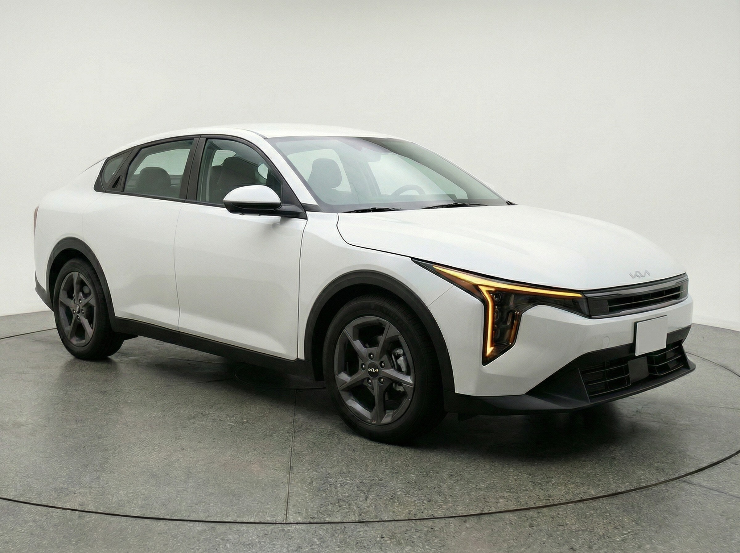 Thumbnail: 2025 Kia K4 - 1