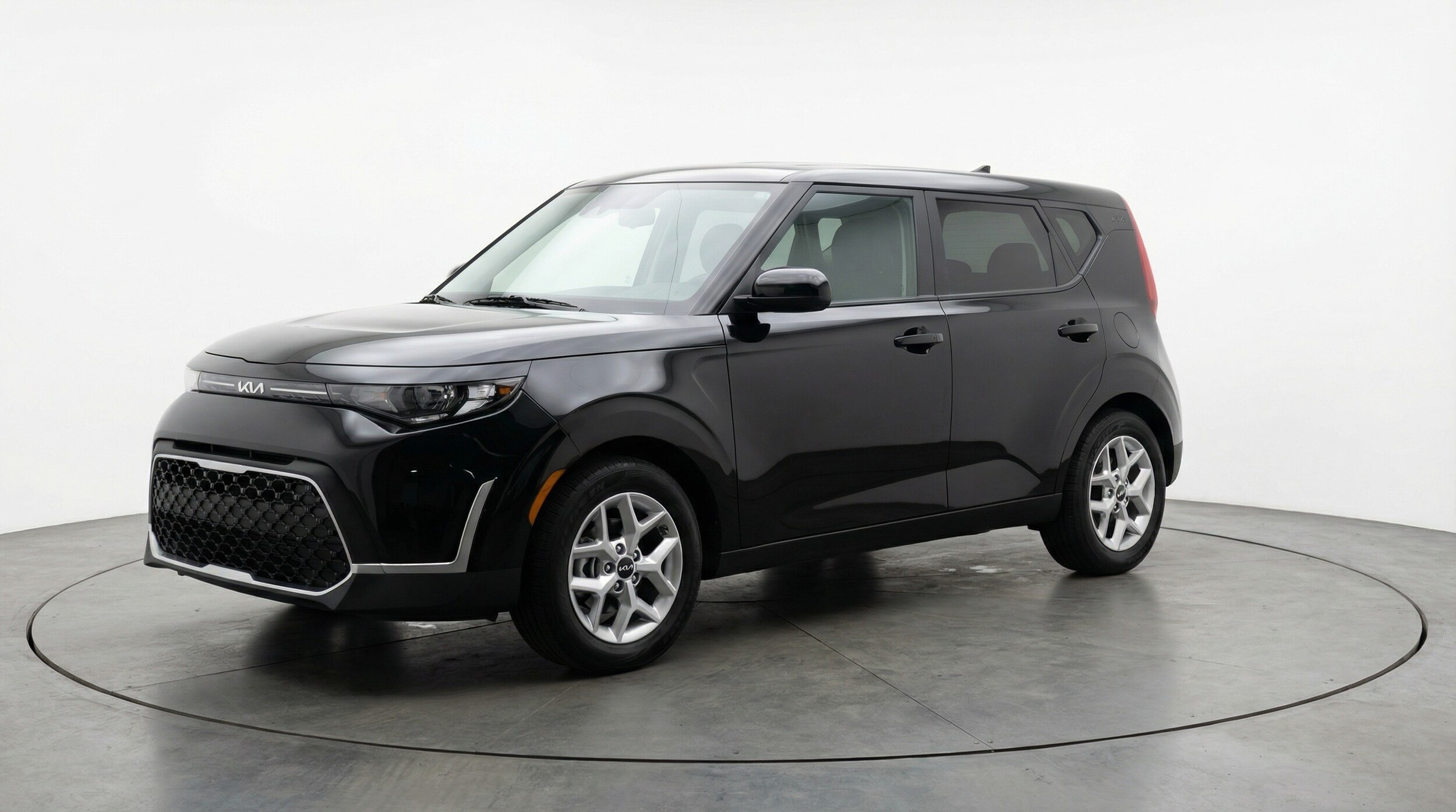 Thumbnail: 2025 Kia Soul - 3