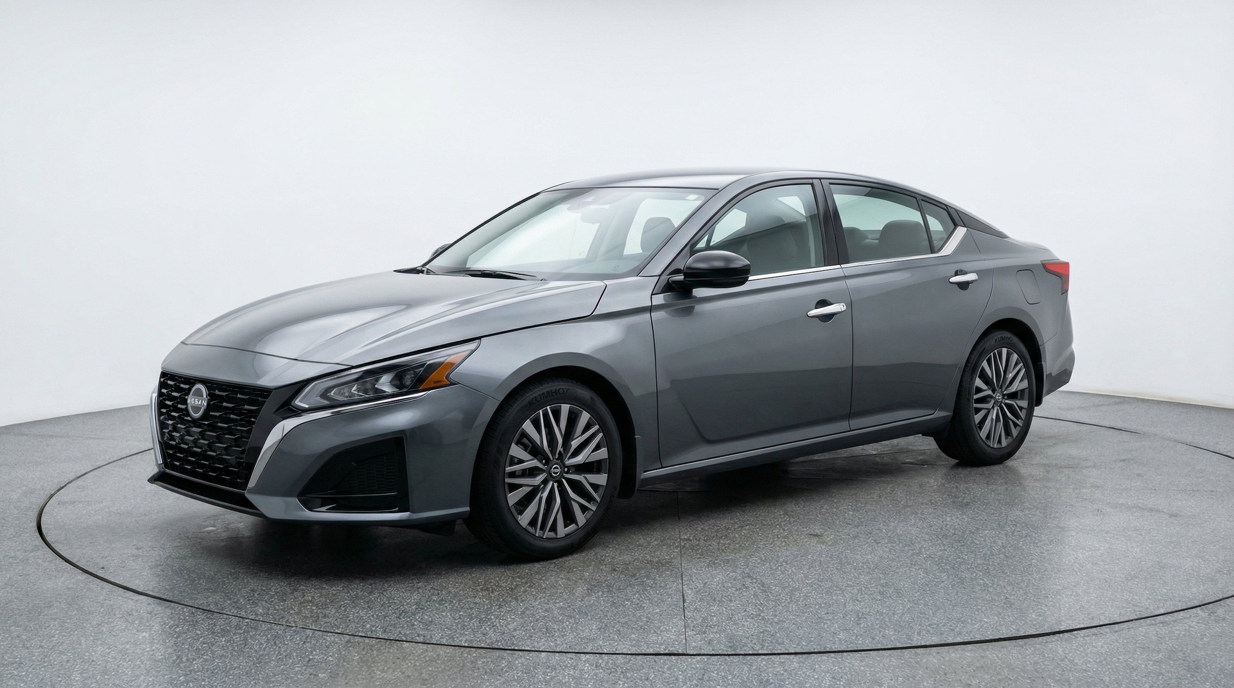 Thumbnail: 2025 Nissan Altima - 3
