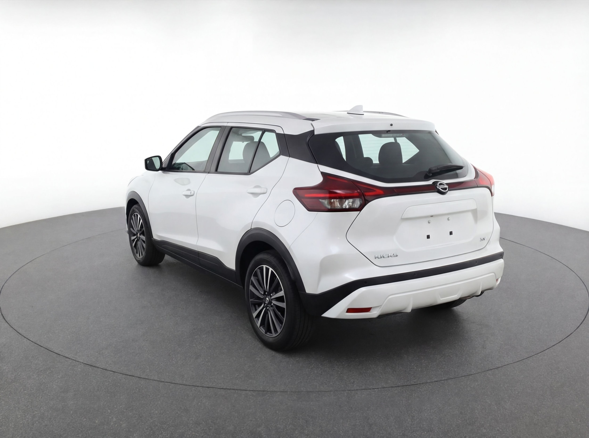 Thumbnail: 2024 Nissan Kicks - 5
