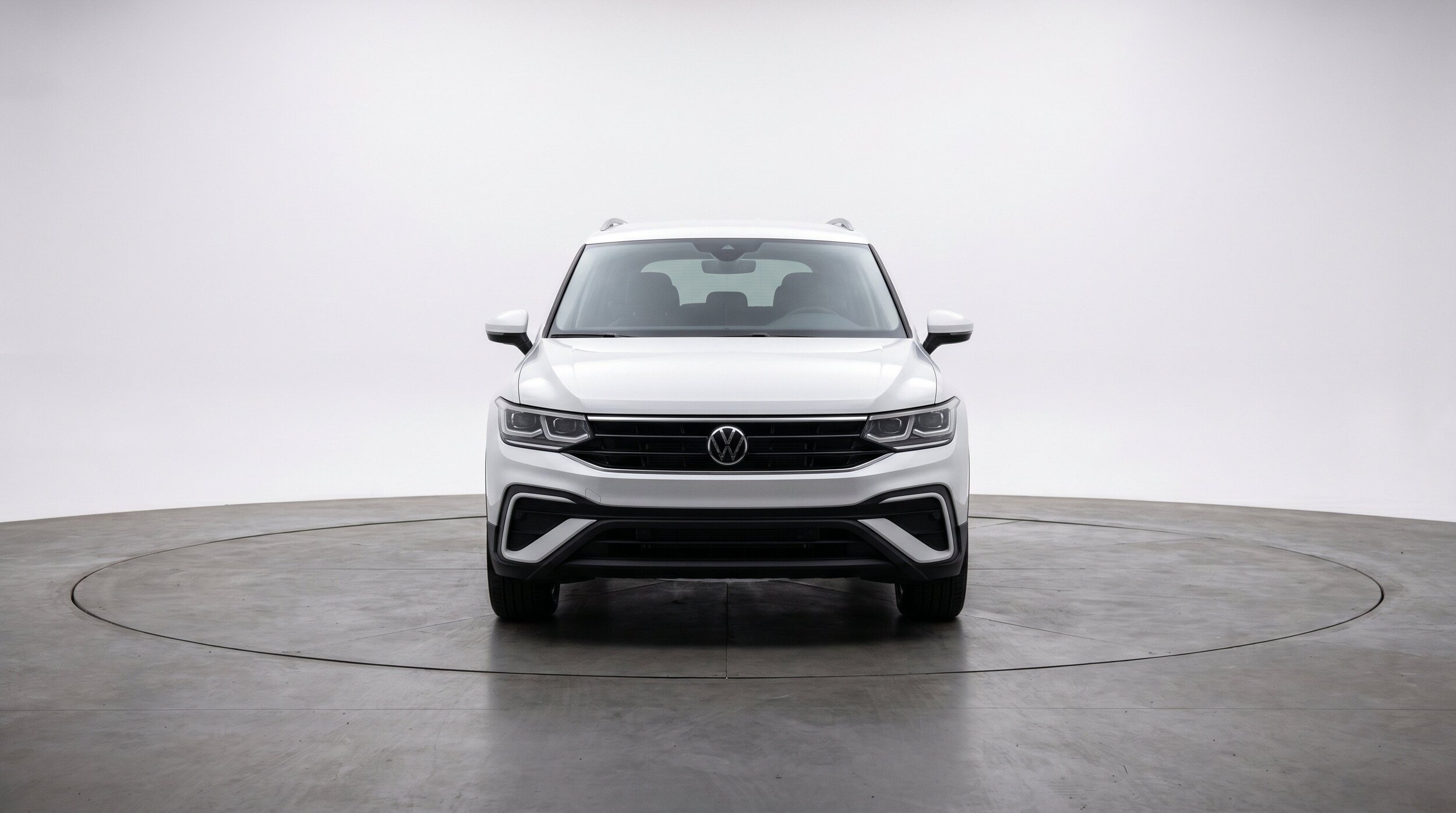 Thumbnail: 2026 Volkswagen Tiguan - 2