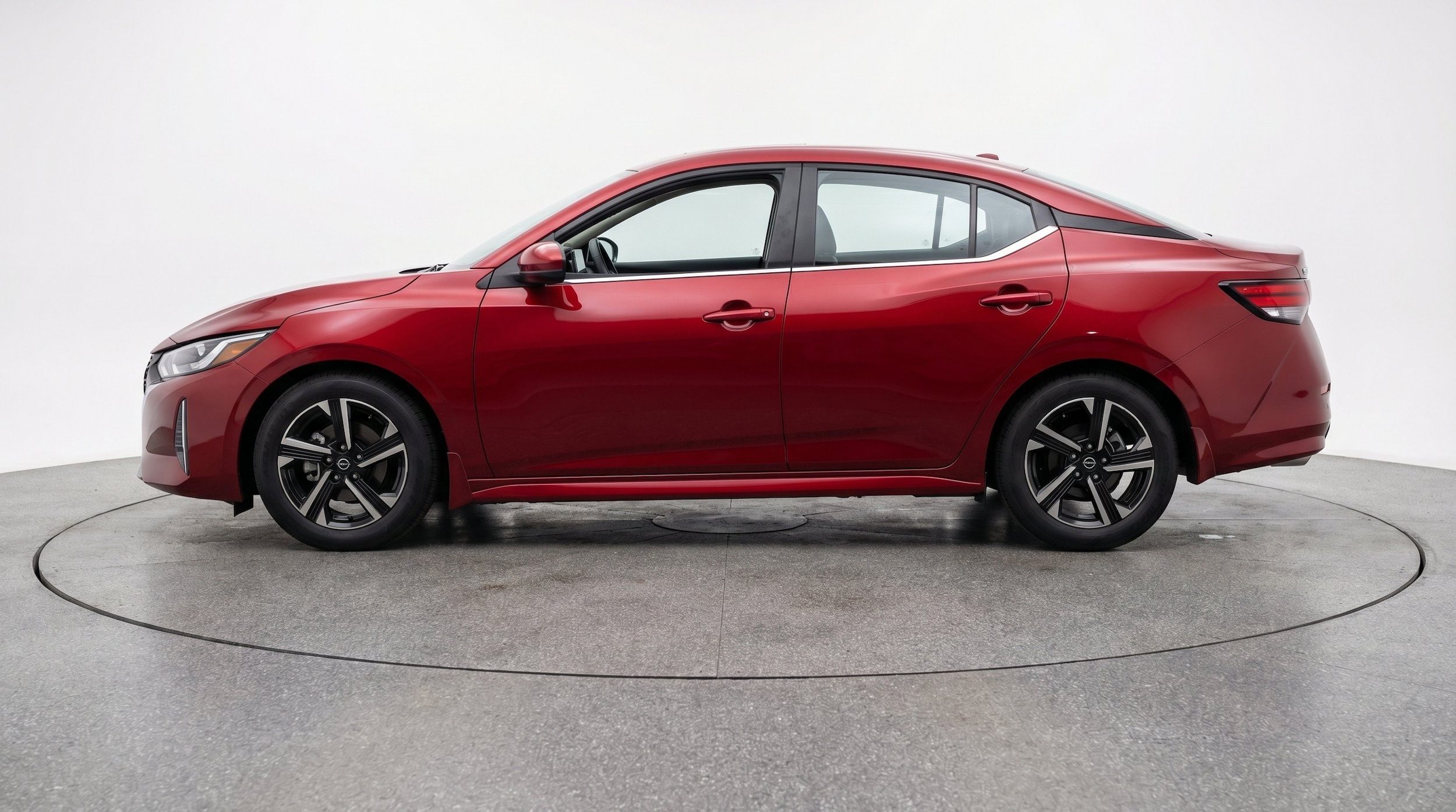 Thumbnail: 2025 Nissan Sentra - 5