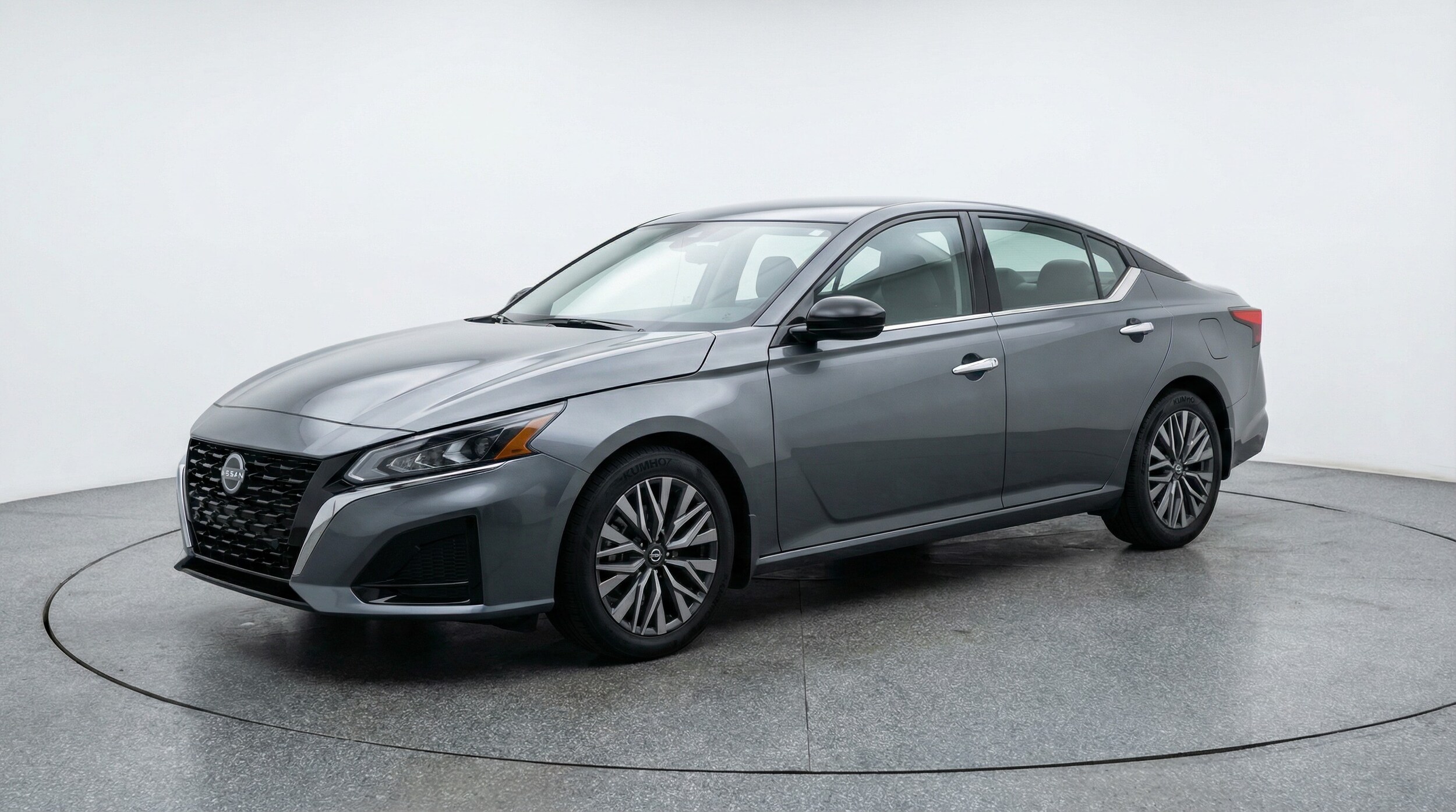 Thumbnail: 2025 Nissan Altima - 3